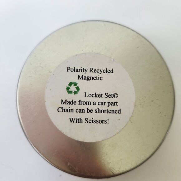 Recycled Magnetic Tree Pendant Locket Necklace Set Handmade Eco Friendly Nature - Picture 8 of 10